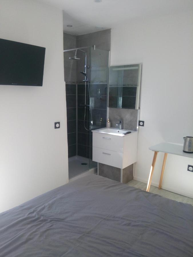 chambre cosy au calme 1 Chavanoz Exterior foto